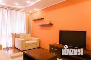 1-к квартира, посуточно, 64м2, 1/1 этаж