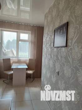 1-к квартира, посуточно, 40м2, 3/16 этаж