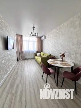 2-к квартира, посуточно, 50м2, 1/1 этаж