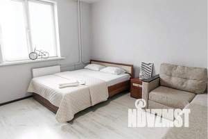 1-к квартира, посуточно, 40м2, 3/16 этаж