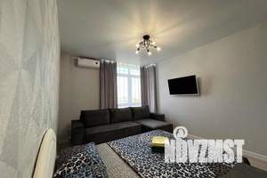 1-к квартира, посуточно, 28м2, 8/16 этаж