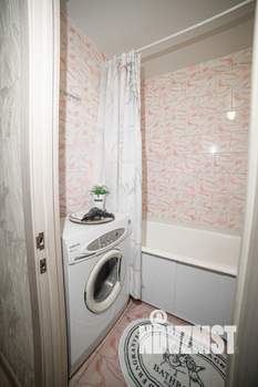 1-к квартира, посуточно, 40м2, 2/10 этаж
