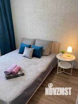 2-к квартира, посуточно, 40м2, 9/16 этаж