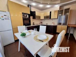 Студия квартира, посуточно, 49м2, 6/17 этаж