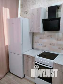 1-к квартира, посуточно, 38м2, 5/5 этаж