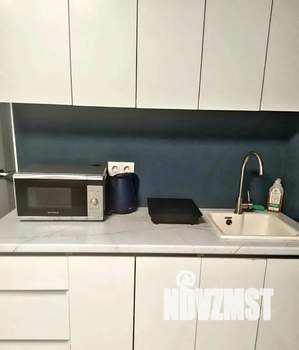 Студия квартира, посуточно, 28м2, 4/18 этаж