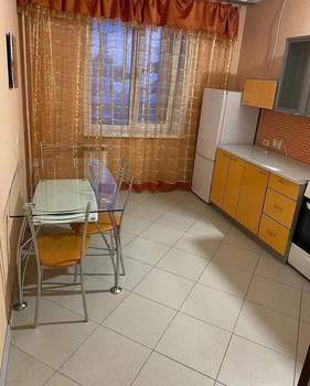 1-к квартира, на длительный срок, 42м2, 5/10 этаж