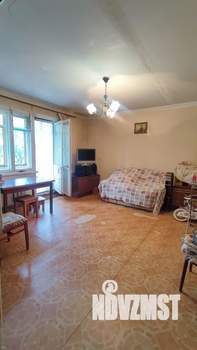 4-к квартира, вторичка, 76м2, 2/9 этаж