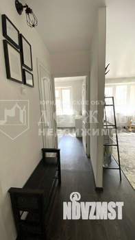 2-к квартира, вторичка, 35м2, 1/10 этаж