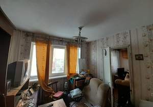 4-к квартира, вторичка, 61м2, 3/5 этаж