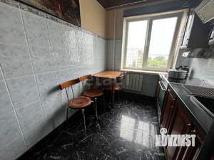 4-к квартира, вторичка, 74м2, 8/9 этаж