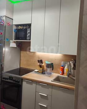 3-к квартира, вторичка, 62м2, 1/5 этаж