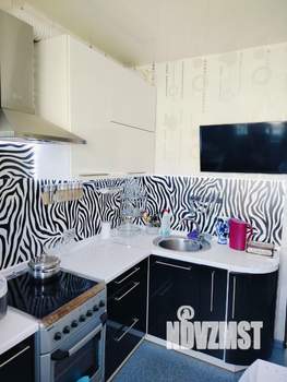 3-к квартира, вторичка, 61м2, 6/9 этаж