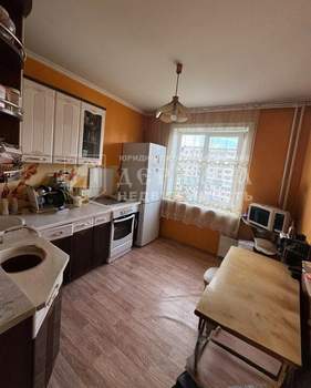4-к квартира, вторичка, 84м2, 9/9 этаж