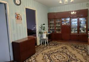 4-к квартира, вторичка, 63м2, 3/5 этаж