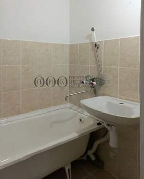 2-к квартира, вторичка, 50м2, 9/9 этаж