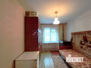 3-к квартира, вторичка, 63м2, 1/9 этаж