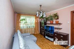 3-к квартира, вторичка, 58м2, 2/5 этаж