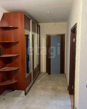 2-к квартира, вторичка, 72м2, 3/10 этаж