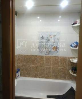 3-к квартира, вторичка, 67м2, 1/10 этаж