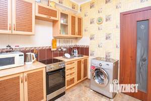 3-к квартира, вторичка, 72м2, 1/2 этаж