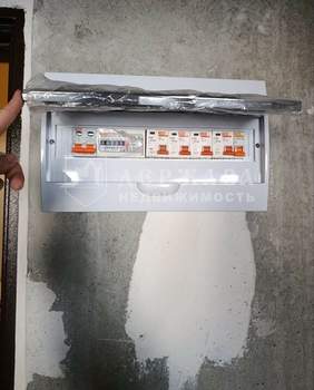 2-к квартира, вторичка, 56м2, 1/12 этаж