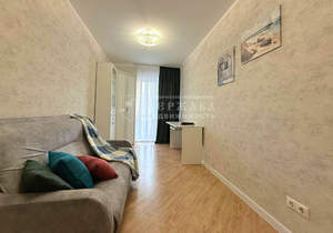 4-к квартира, вторичка, 111м2, 4/9 этаж