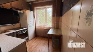 3-к квартира, вторичка, 56м2, 1/5 этаж