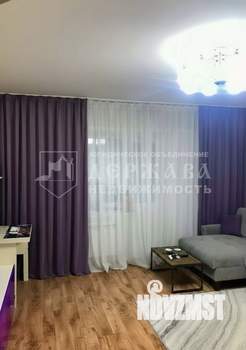 3-к квартира, вторичка, 82м2, 8/8 этаж