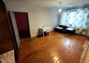 2-к квартира, вторичка, 45м2, 1/5 этаж