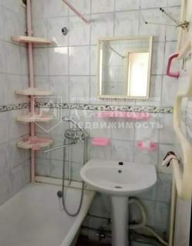 2-к квартира, вторичка, 44м2, 4/5 этаж