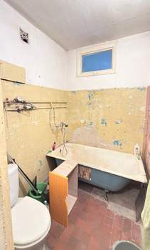 2-к квартира, вторичка, 42м2, 5/5 этаж