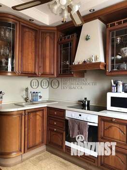 3-к квартира, вторичка, 63м2, 6/10 этаж