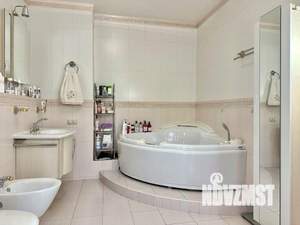 3-к квартира, вторичка, 138м2, 12/14 этаж