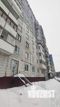 3-к квартира, вторичка, 63м2, 2/10 этаж