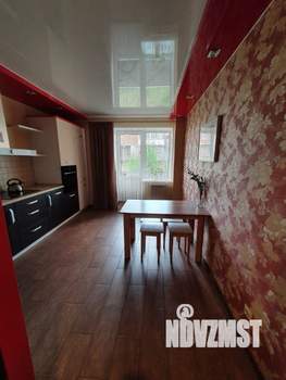 2-к квартира, вторичка, 63м2, 2/13 этаж