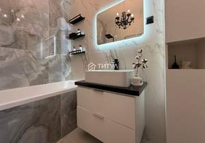3-к квартира, вторичка, 74м2, 8/8 этаж