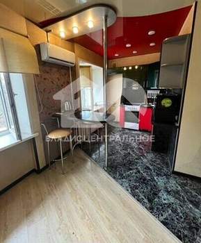 3-к квартира, вторичка, 52м2, 5/5 этаж