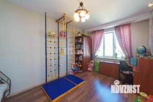 3-к квартира, вторичка, 97м2, 13/13 этаж