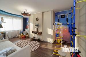 4-к квартира, вторичка, 150м2, 7/11 этаж