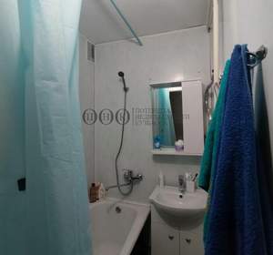 2-к квартира, вторичка, 44м2, 5/5 этаж