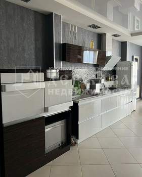 3-к квартира, вторичка, 95м2, 5/15 этаж