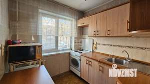 3-к квартира, вторичка, 61м2, 1/5 этаж