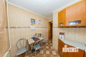 4-к квартира, вторичка, 61м2, 2/5 этаж