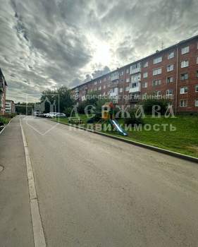 3-к квартира, вторичка, 63м2, 4/5 этаж