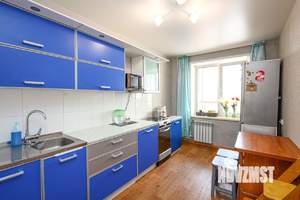 2-к квартира, вторичка, 60м2, 1/10 этаж