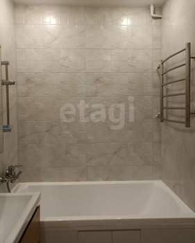 3-к квартира, вторичка, 62м2, 6/9 этаж