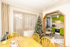 3-к квартира, вторичка, 62м2, 5/5 этаж