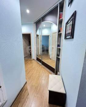 2-к квартира, вторичка, 47м2, 1/4 этаж