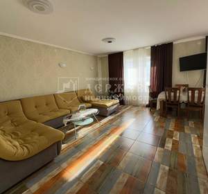 4-к квартира, вторичка, 103м2, 3/10 этаж